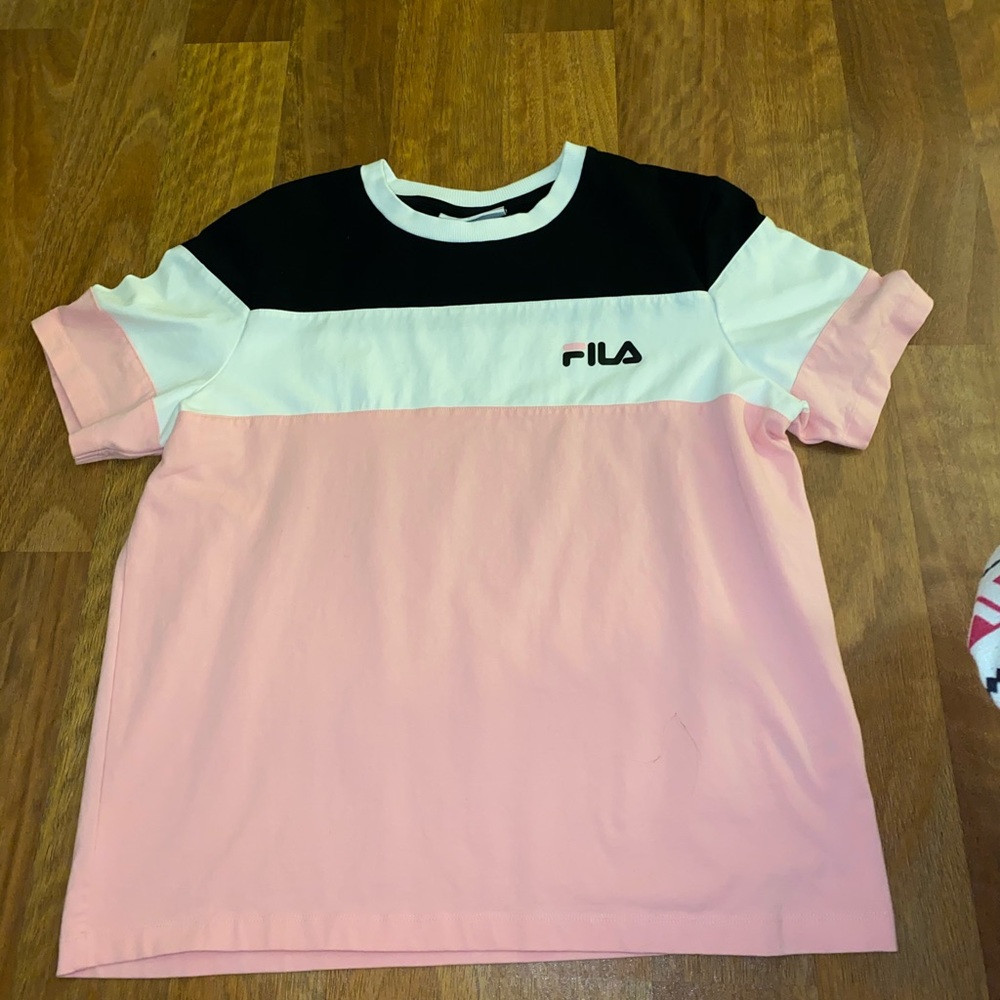 Black, white, and pink tee! Never worn!